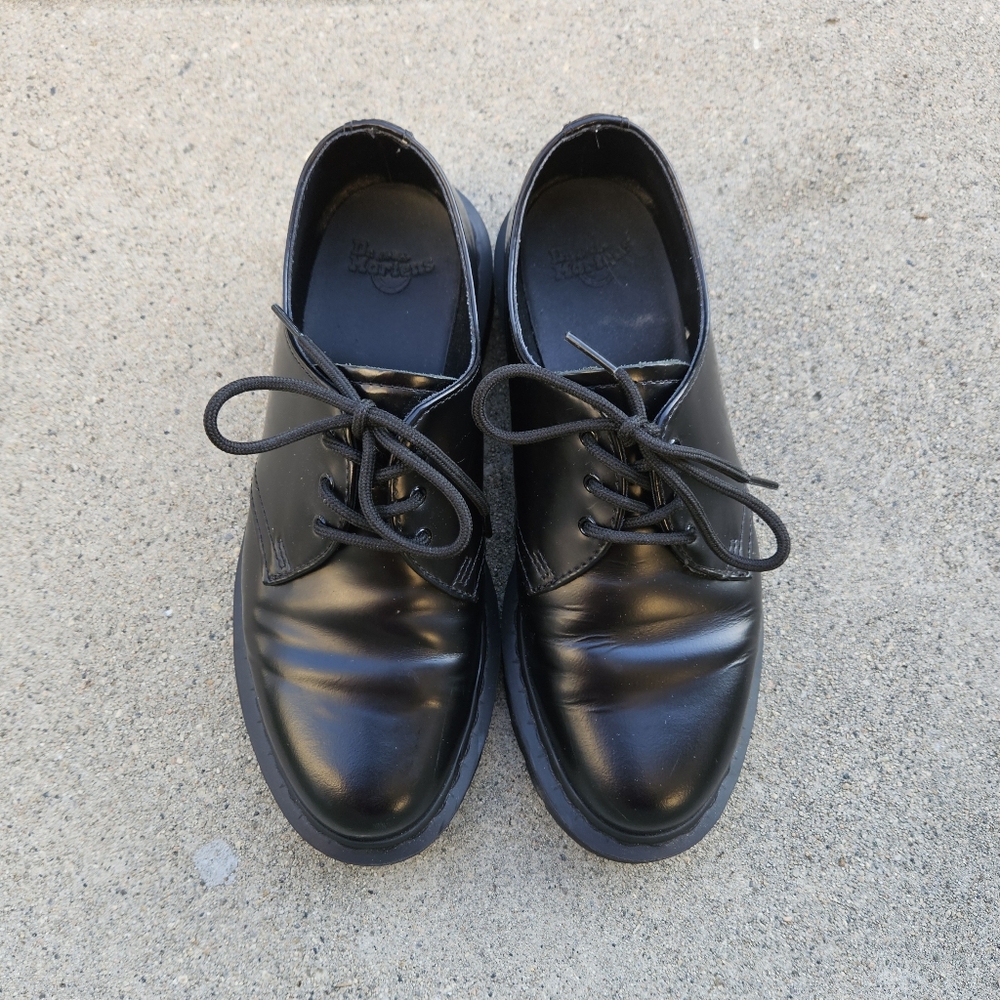 Dr. Martens Black Genuine Smooth Leather Oxfords 14345 - US W Size 8